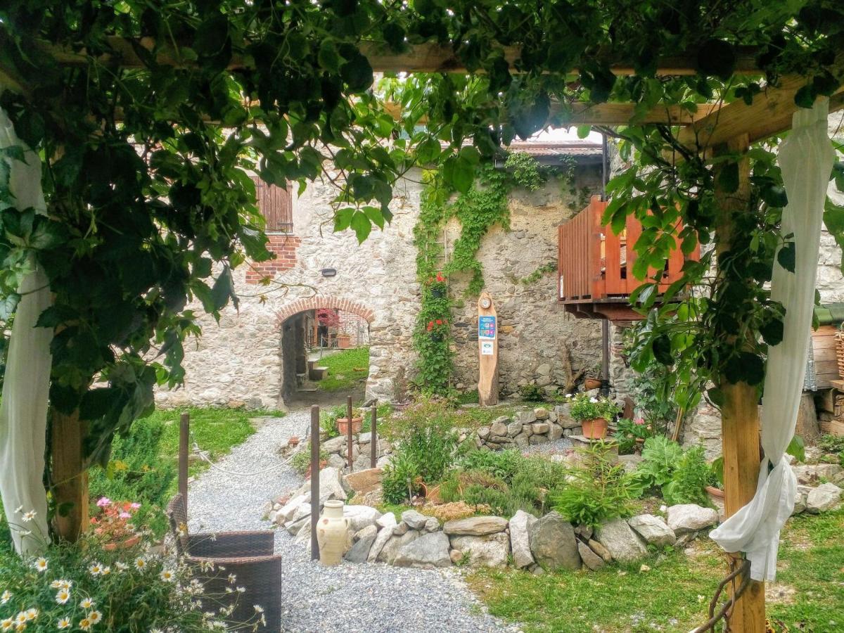 B&B L'Abric - Centro Storico Di Limonetto Лимоне Пиемонте Екстериор снимка