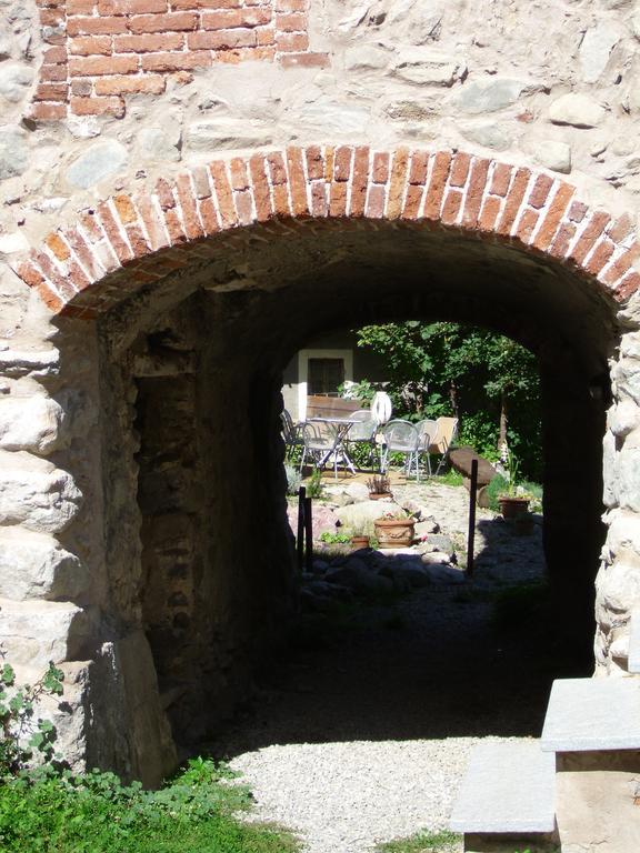 B&B L'Abric - Centro Storico Di Limonetto Лимоне Пиемонте Екстериор снимка